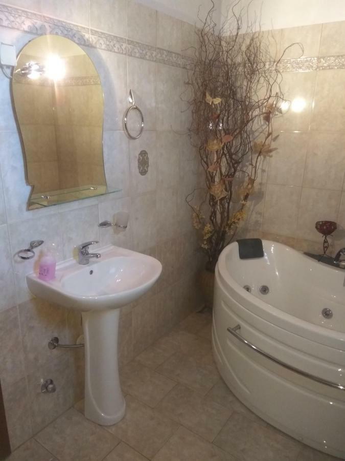 Guesthouse Platon Орма Екстер'єр фото